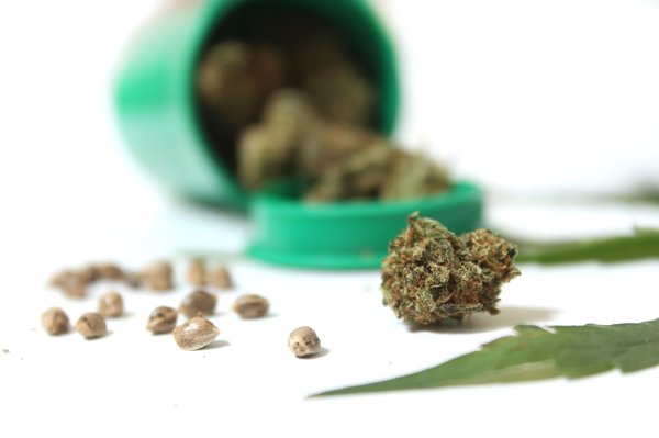 Fleurs de chanvre : vaporisation ou combustion, quelle différence ?